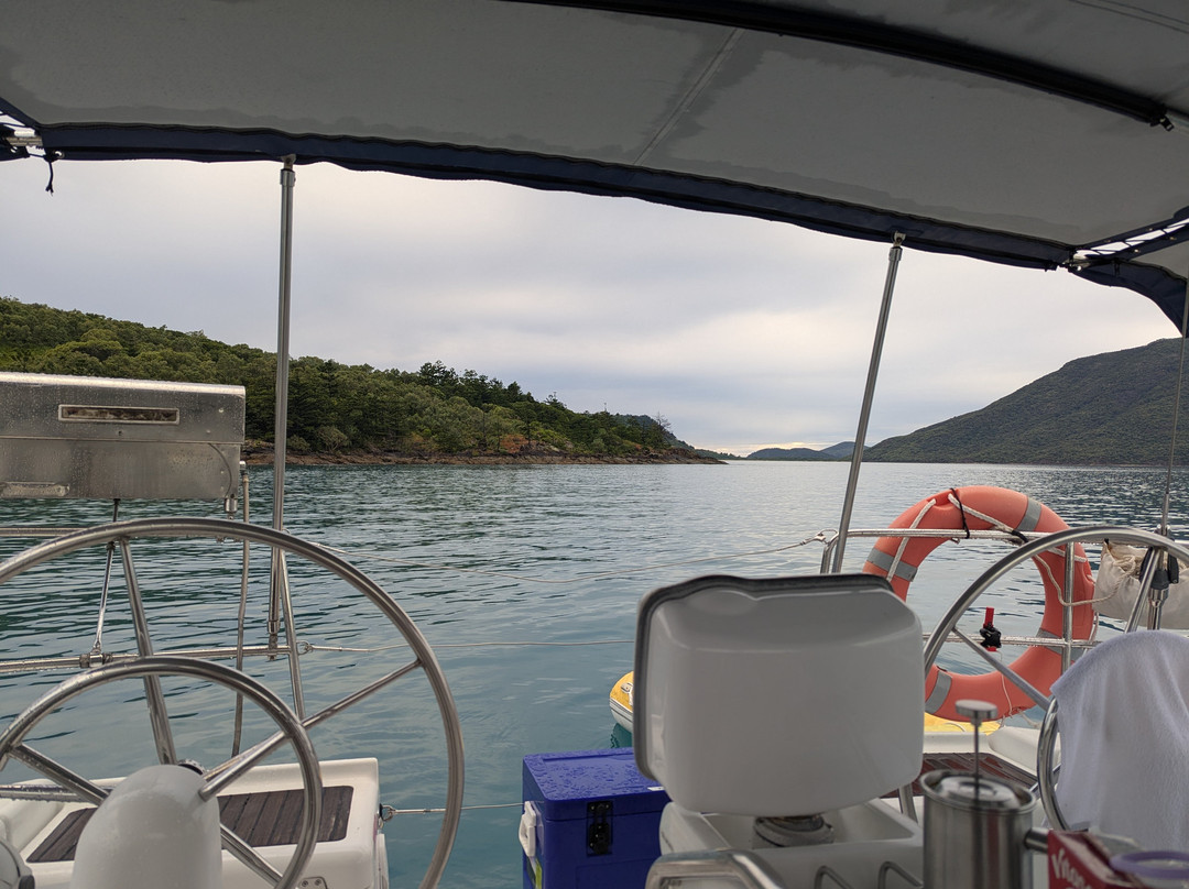 Whitsunday Rent A Yacht-艾尔利滩必去景点