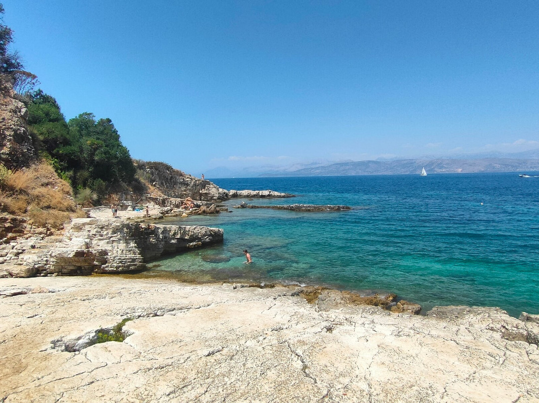 Bataria Beach-Kassiopi必去景点