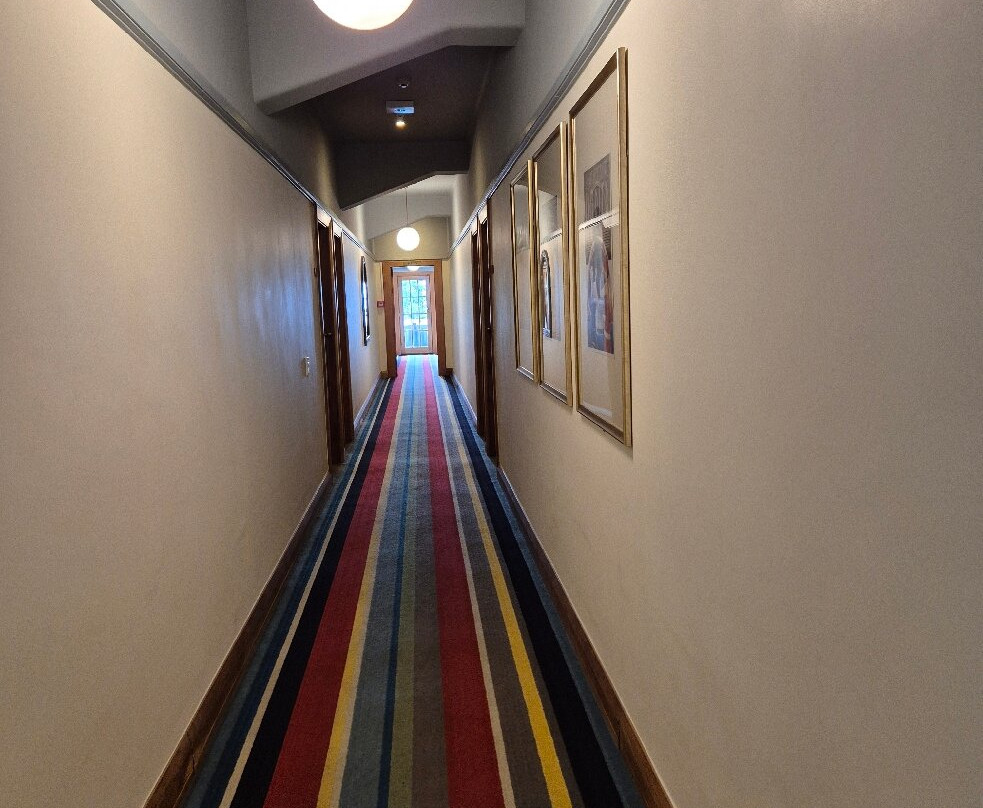 艺术装饰共济会旅馆主图