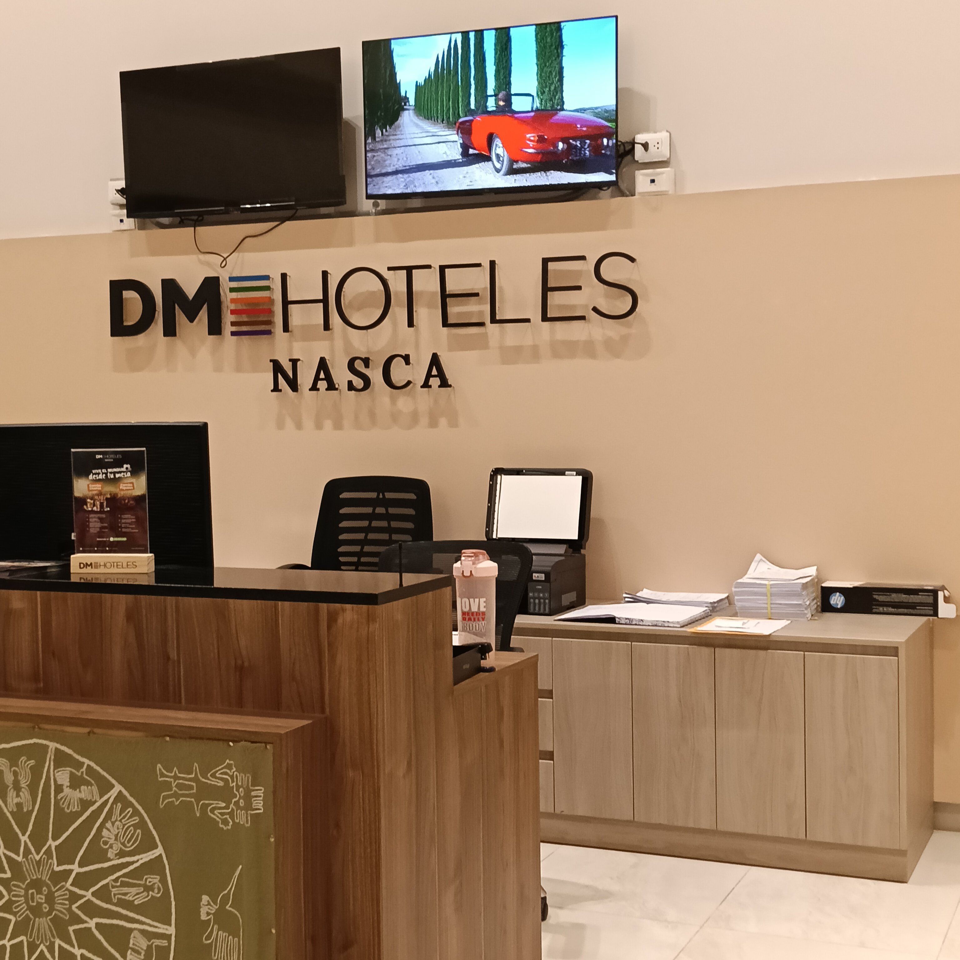 纳斯卡 DM 酒店-旅行者