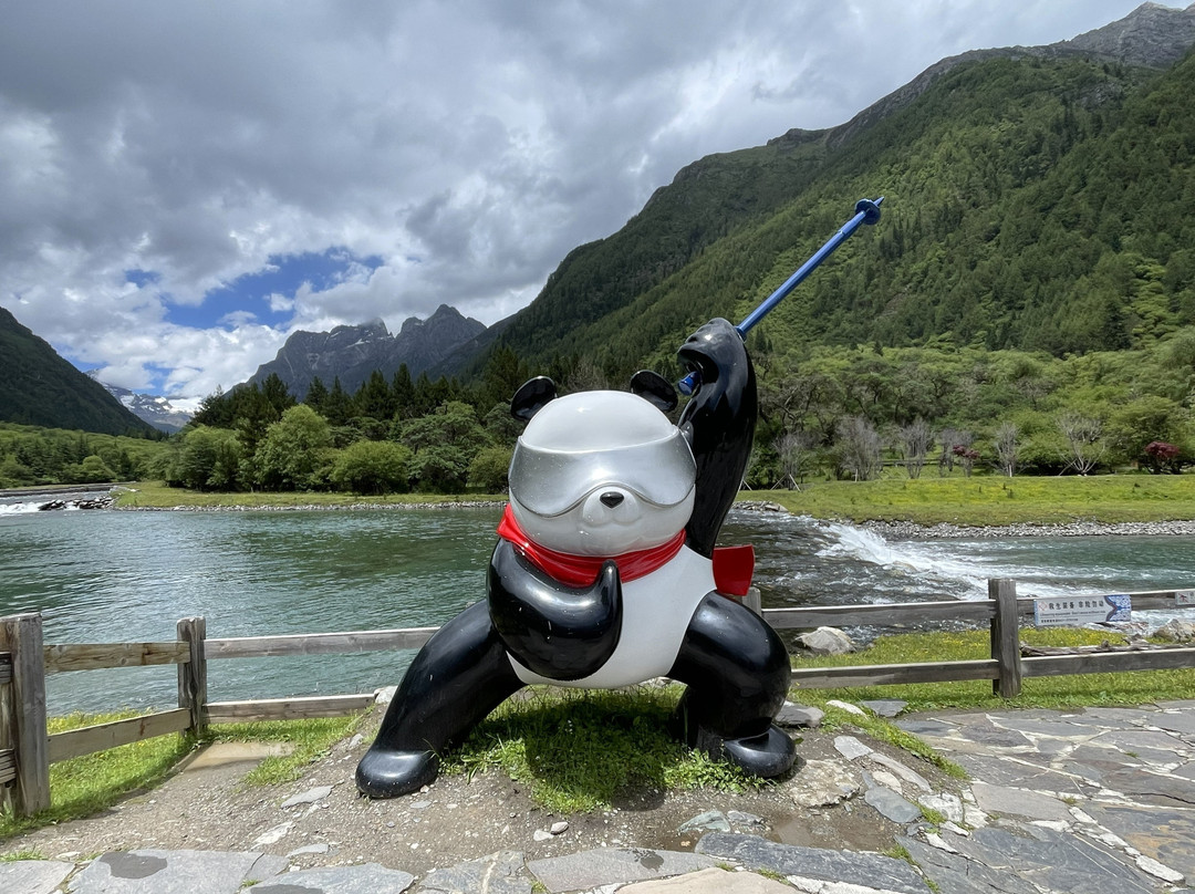 四姑娘山保护区-小金县必去景点