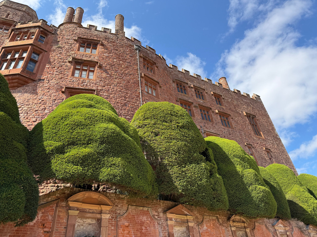 Powis Castle and Garden-Welshpool必去景点