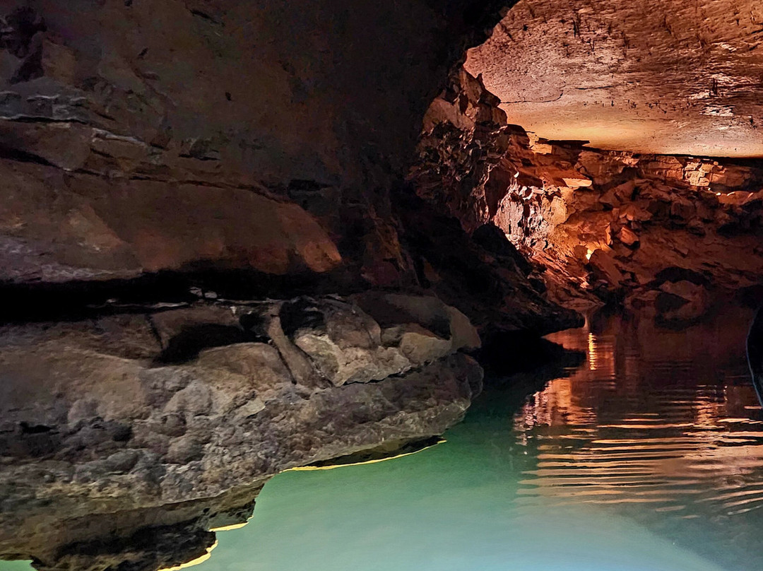 Lost River Cave-鲍灵格林必去景点