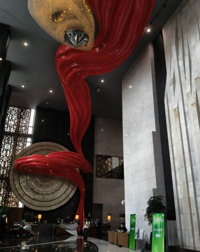 昆明索菲特大酒店主图