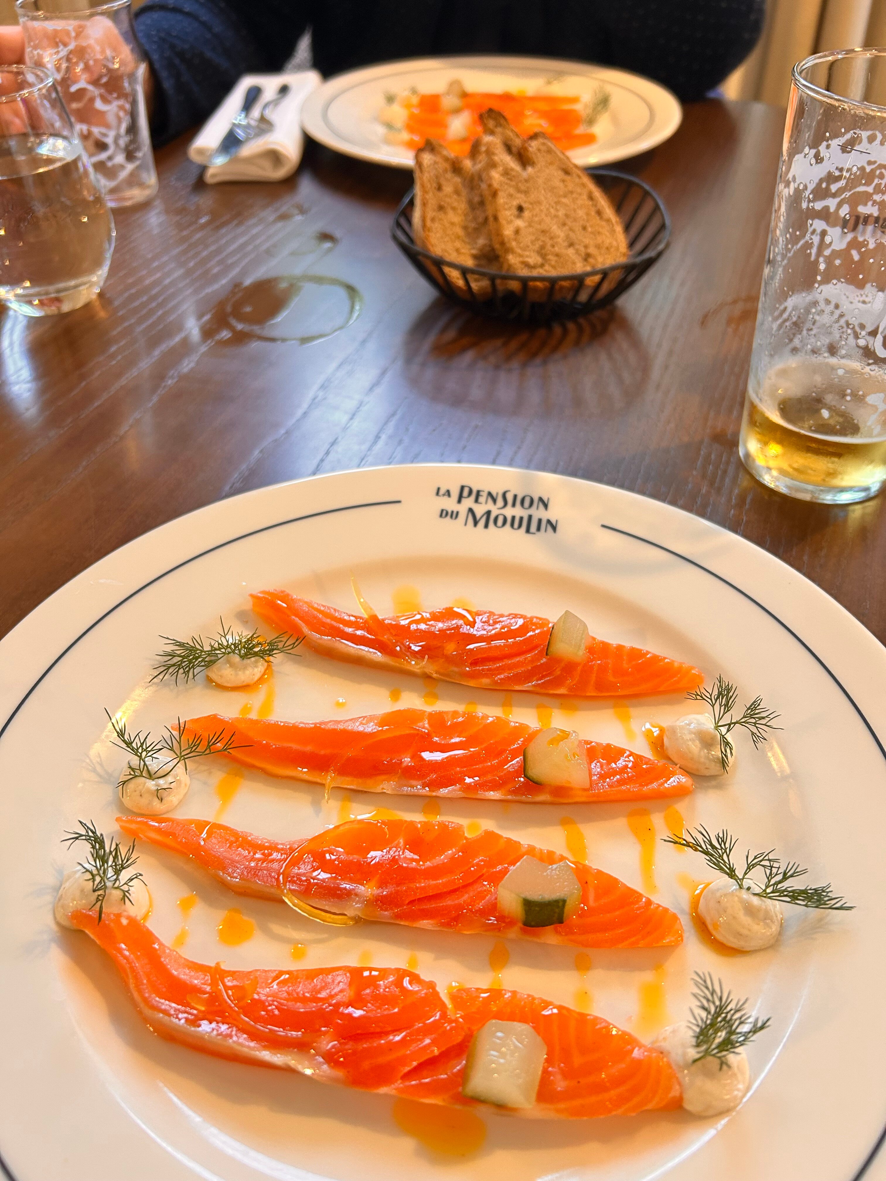 洛吉斯酒店及餐厅磨坊膳宿公寓-旅行者