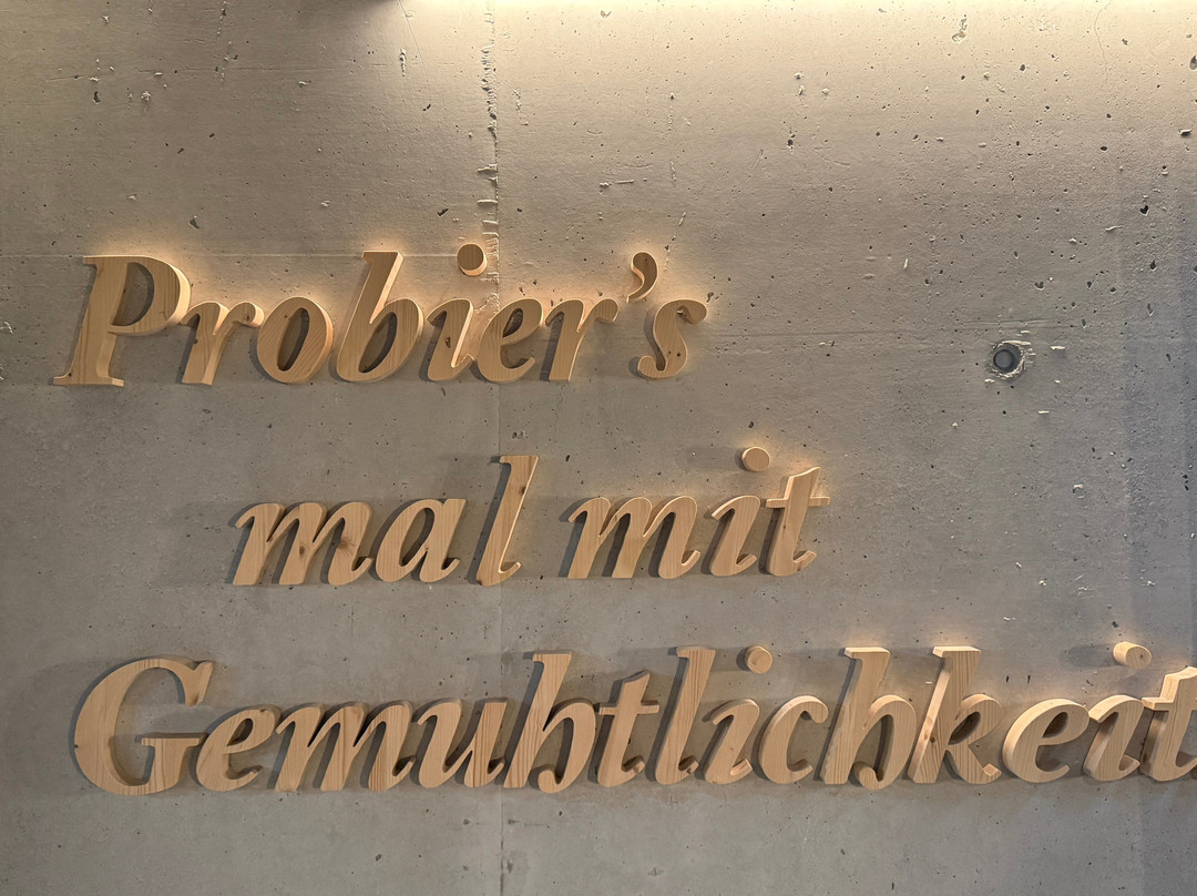 Bretterhotel主图