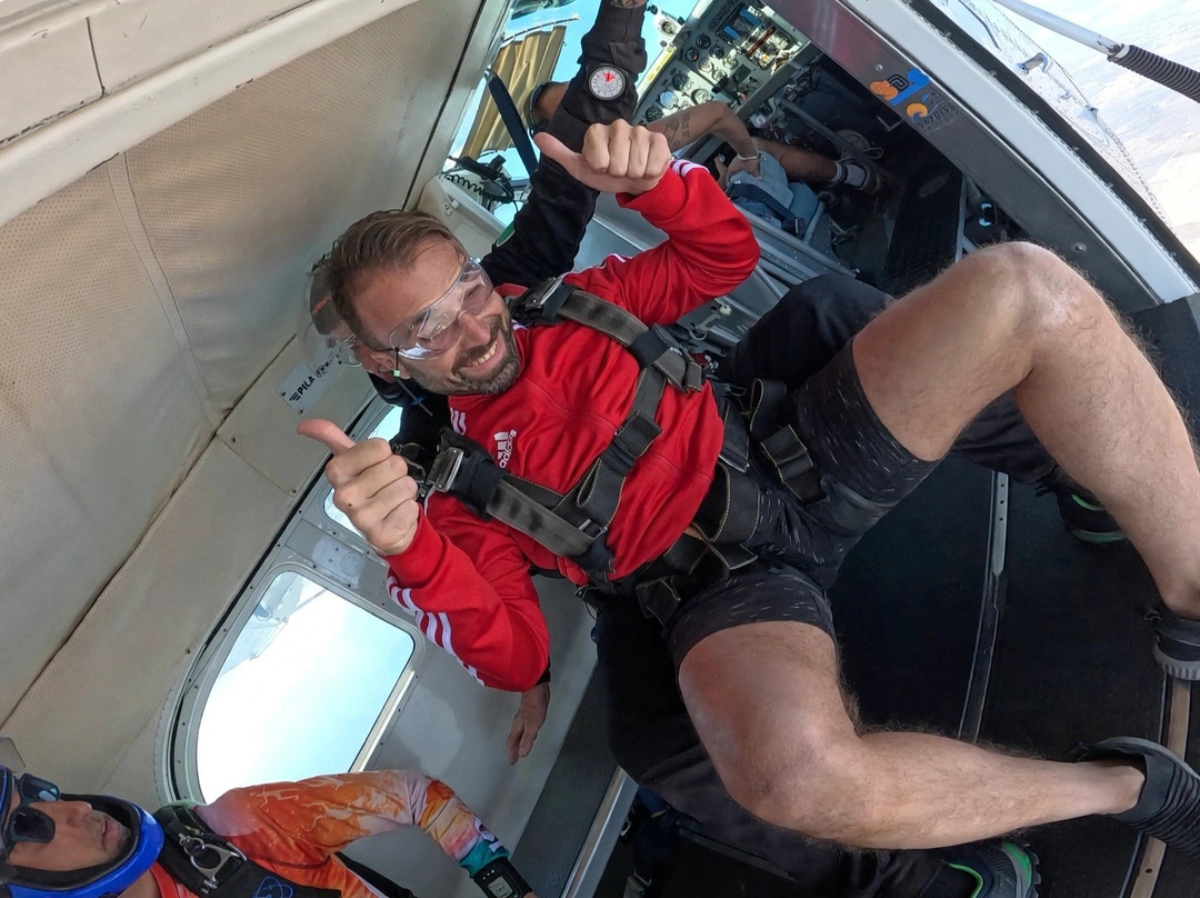 Skydive Salerno-卡帕乔-帕埃斯图姆必去景点