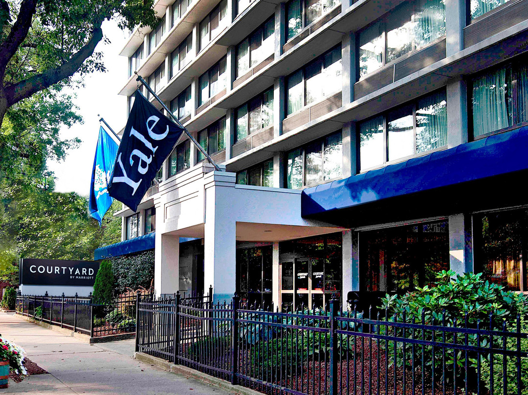 耶鲁纽黑文万怡酒店主图