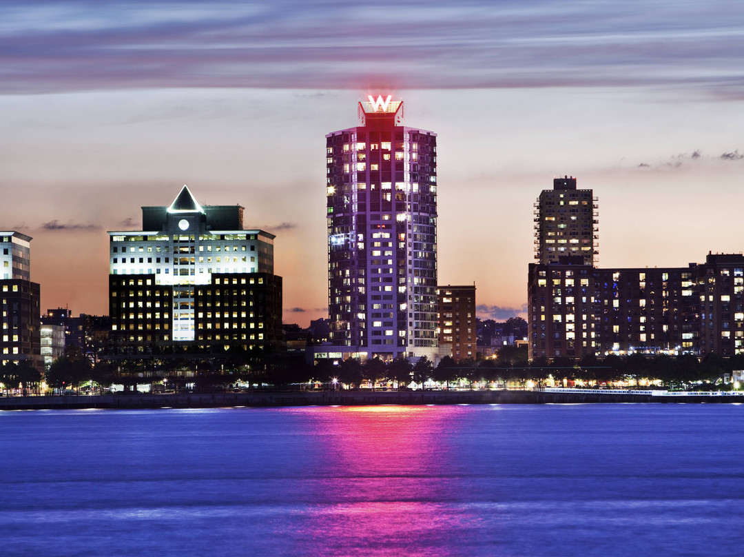 霍博肯W酒店主图