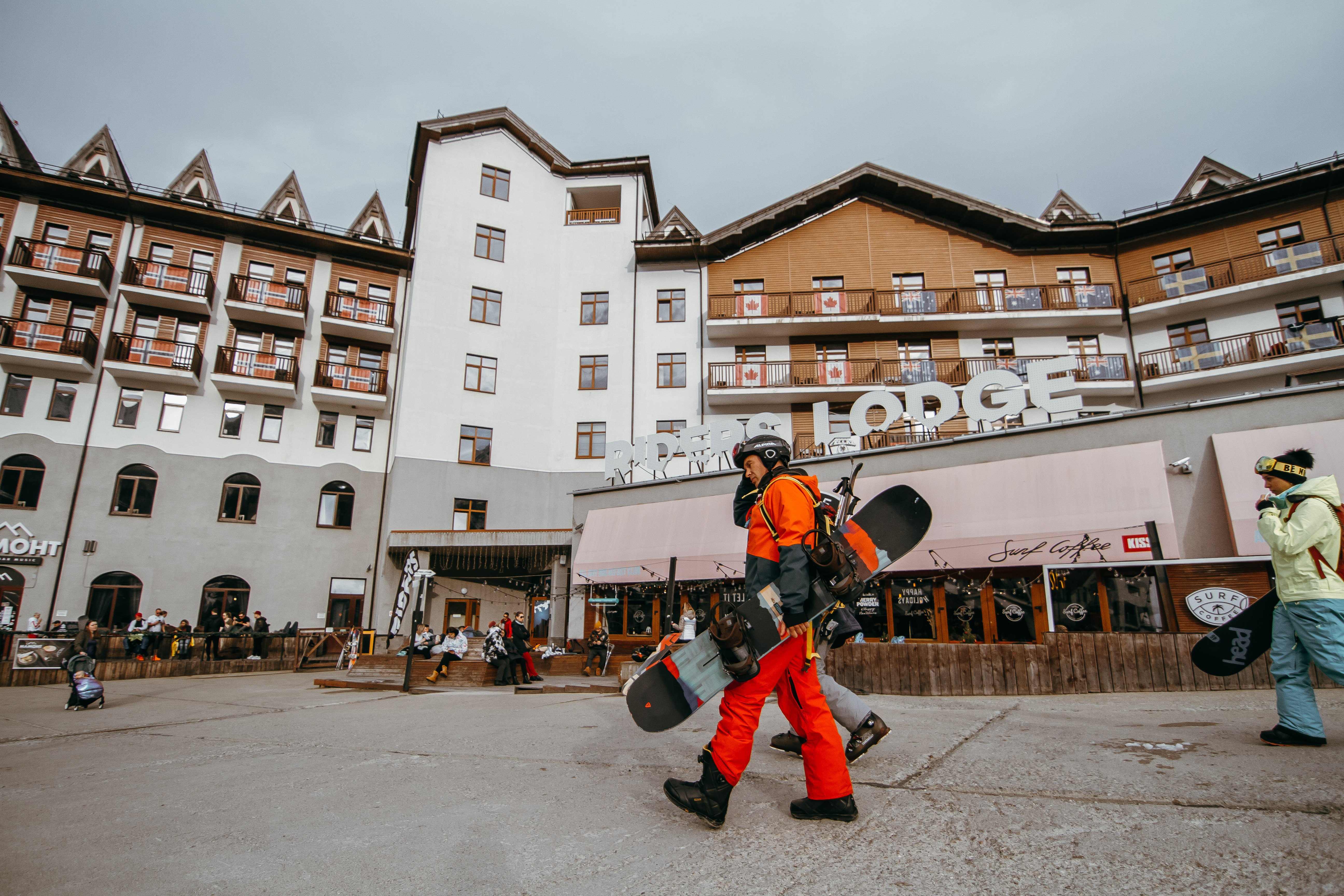Riders Lodge-官方