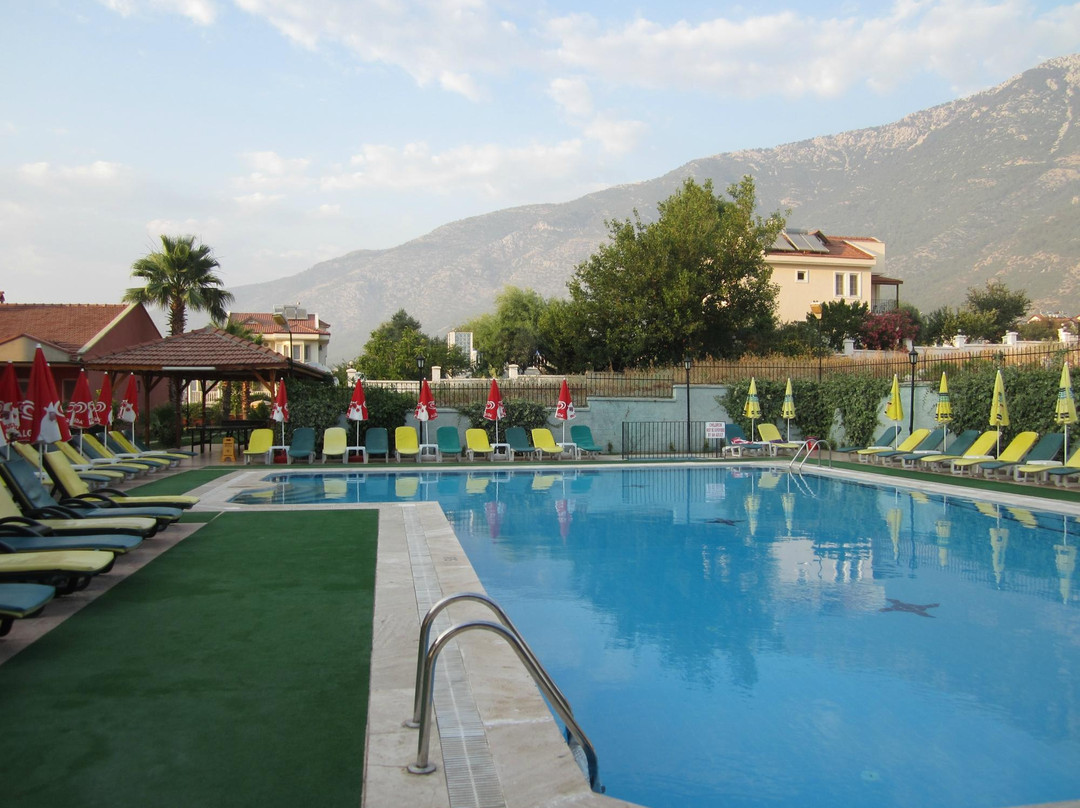 Green Valley Apart Hotel