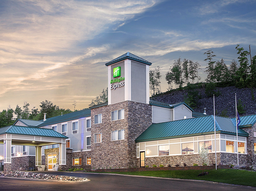 L'Anse酒店住宿-Holiday Inn Express Houghton-keweenaw By IHG