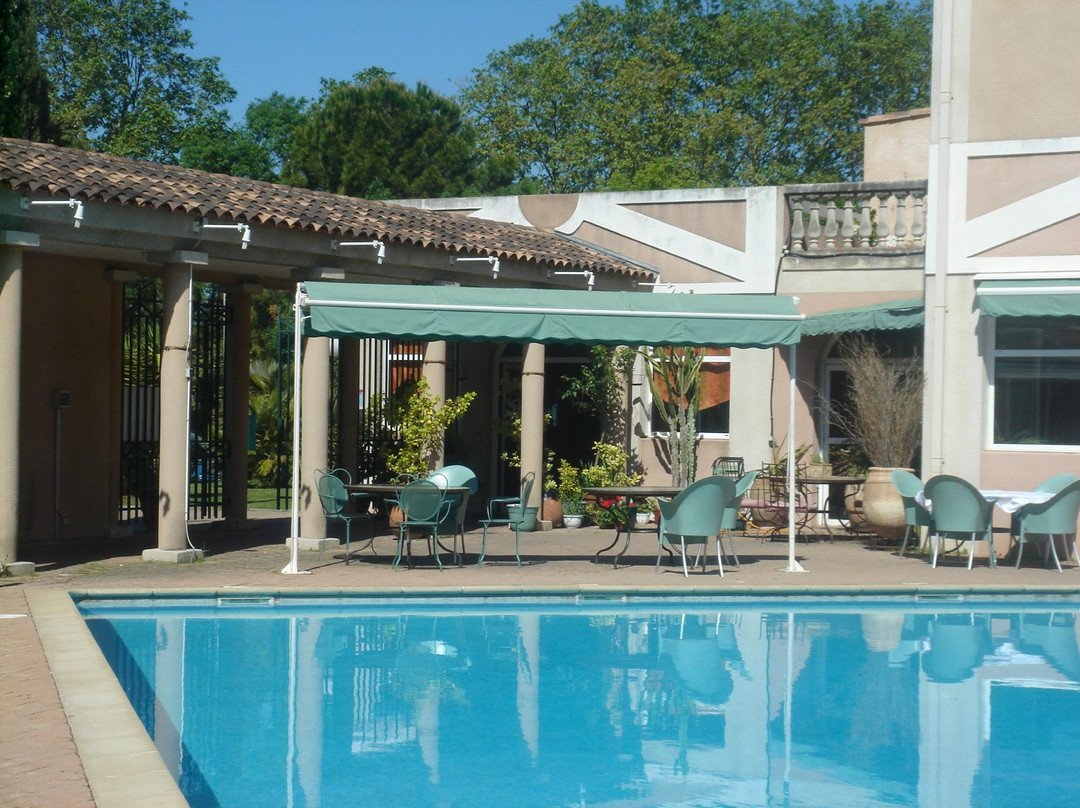 Plan De Cuques酒店住宿-Hotel Le Cesar