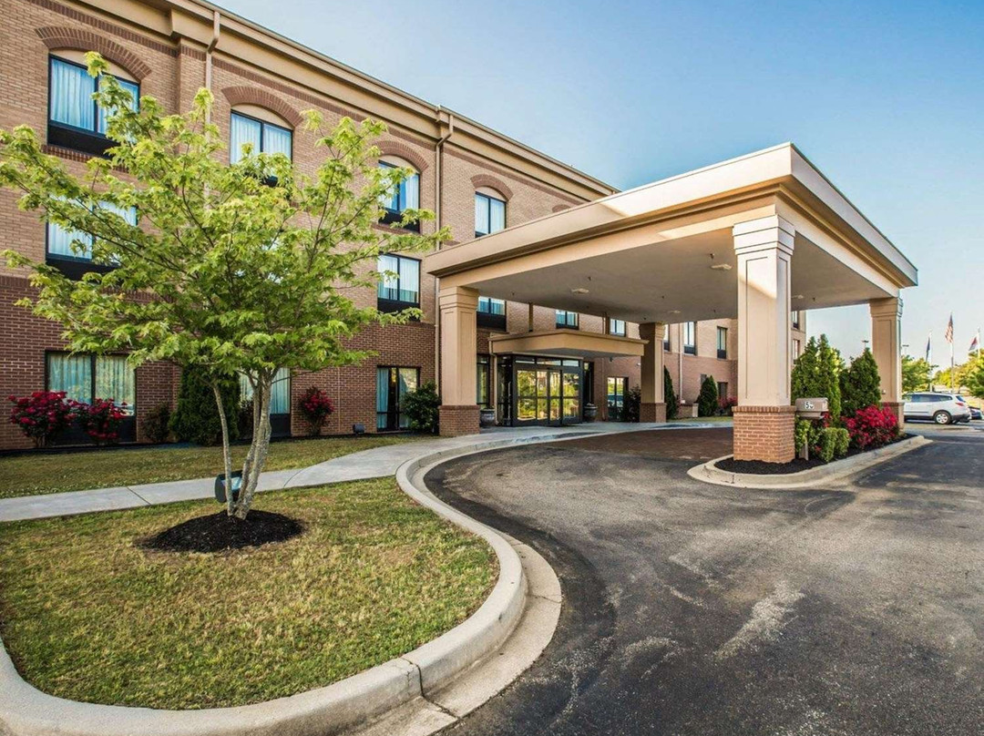 Comfort Suites At WestGate Mall主图