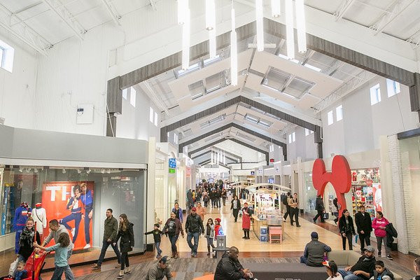 Gurnee Mills-格尼必去景点