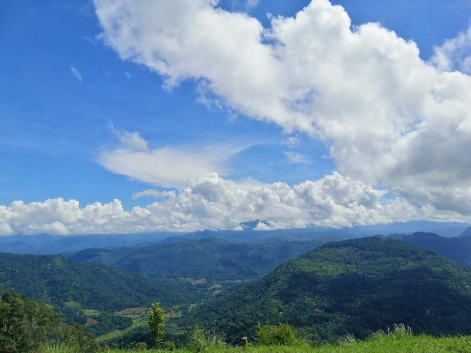 Harasbedda Mini World's End-Walapane必去景点