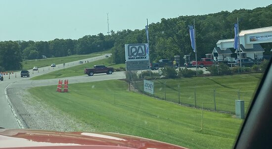 Road America-埃尔克哈特莱克必去景点