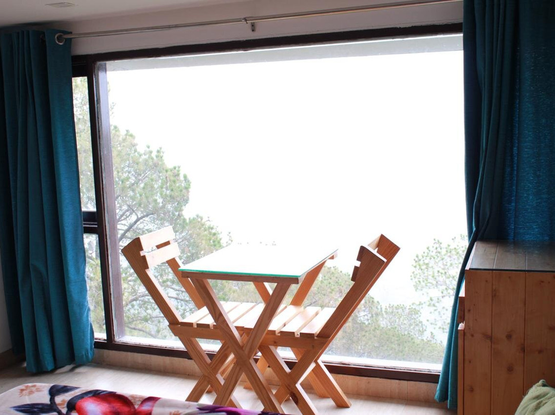 Kasauli Rocks B&B主图