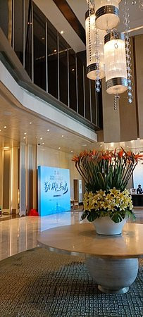 贵阳新世界酒店主图