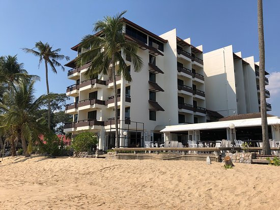 Rayong Chalet Hotel & Resort主图