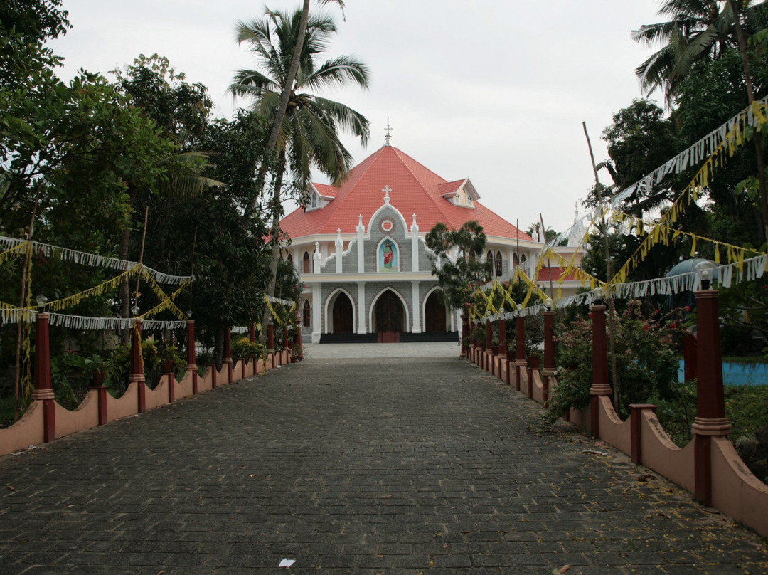 St Thomas Syro-Malabar Catholic Church ,Kokkamangalam景点图片