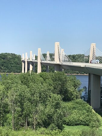 St Croix Crossing Bridge-Oak Park Heights必去景点