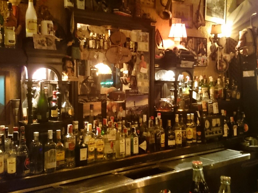 Pont d'Inca餐馆和美食-The Port Pub