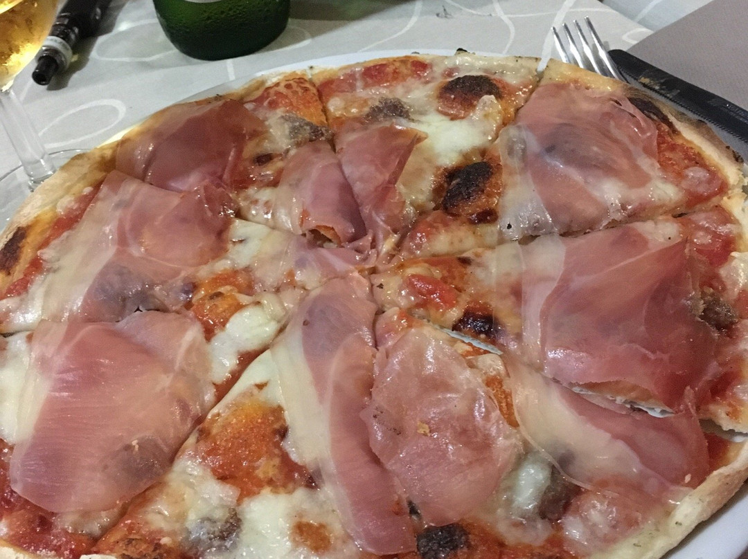 Trattoria Pizzeria Taverna 31
