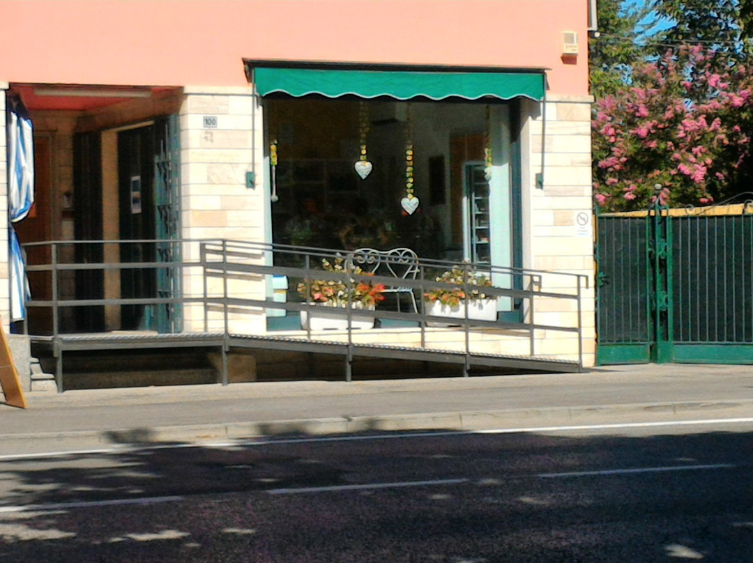 Coenzo餐馆和美食-Gelateria Sociale Disgelo