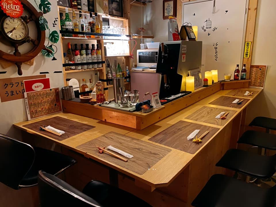 Petit Cafe Bar Triangle