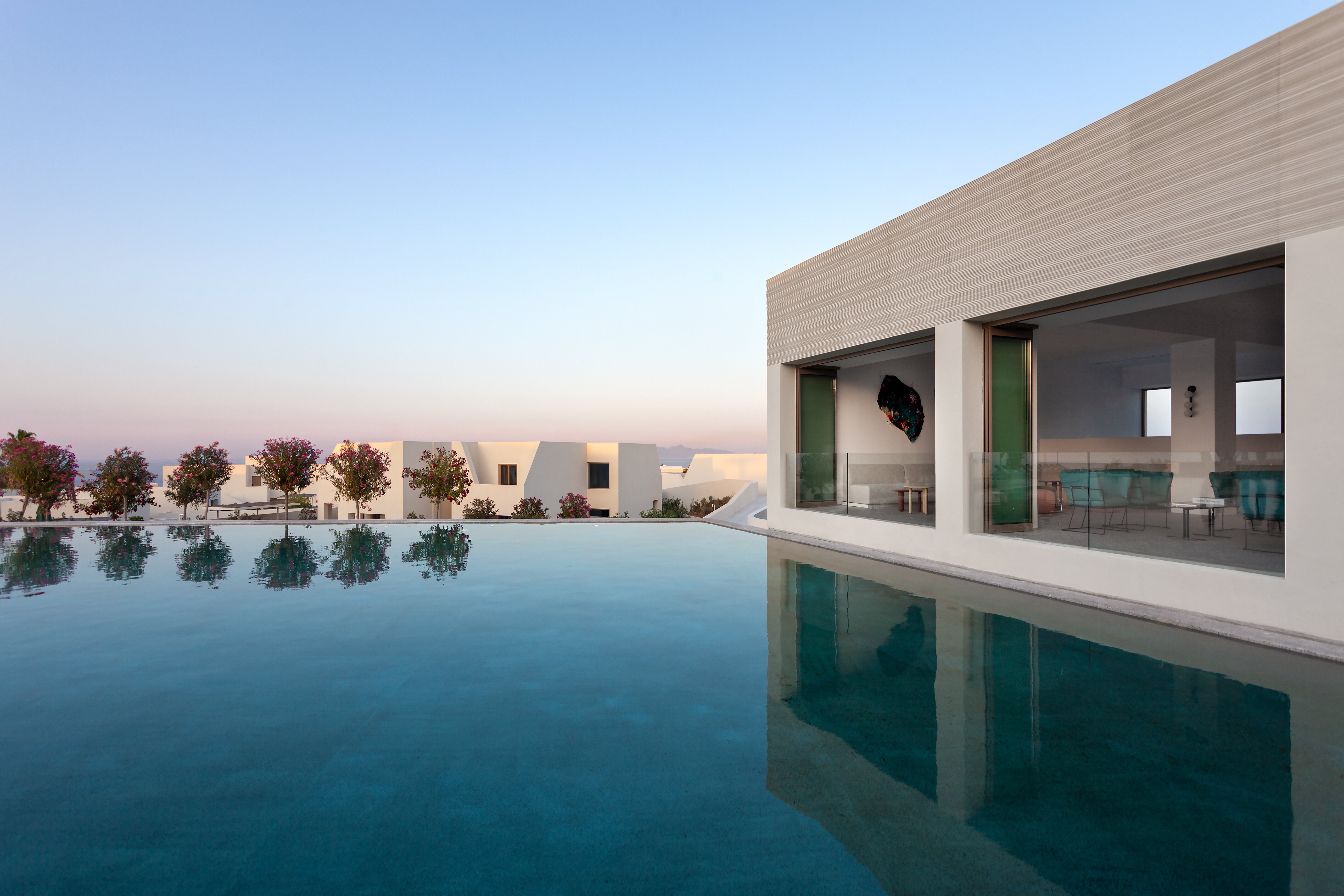 NOŪS Santorini-官方