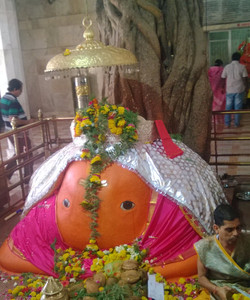 Shree Ganesh Mandir Tekdi景点门票图片