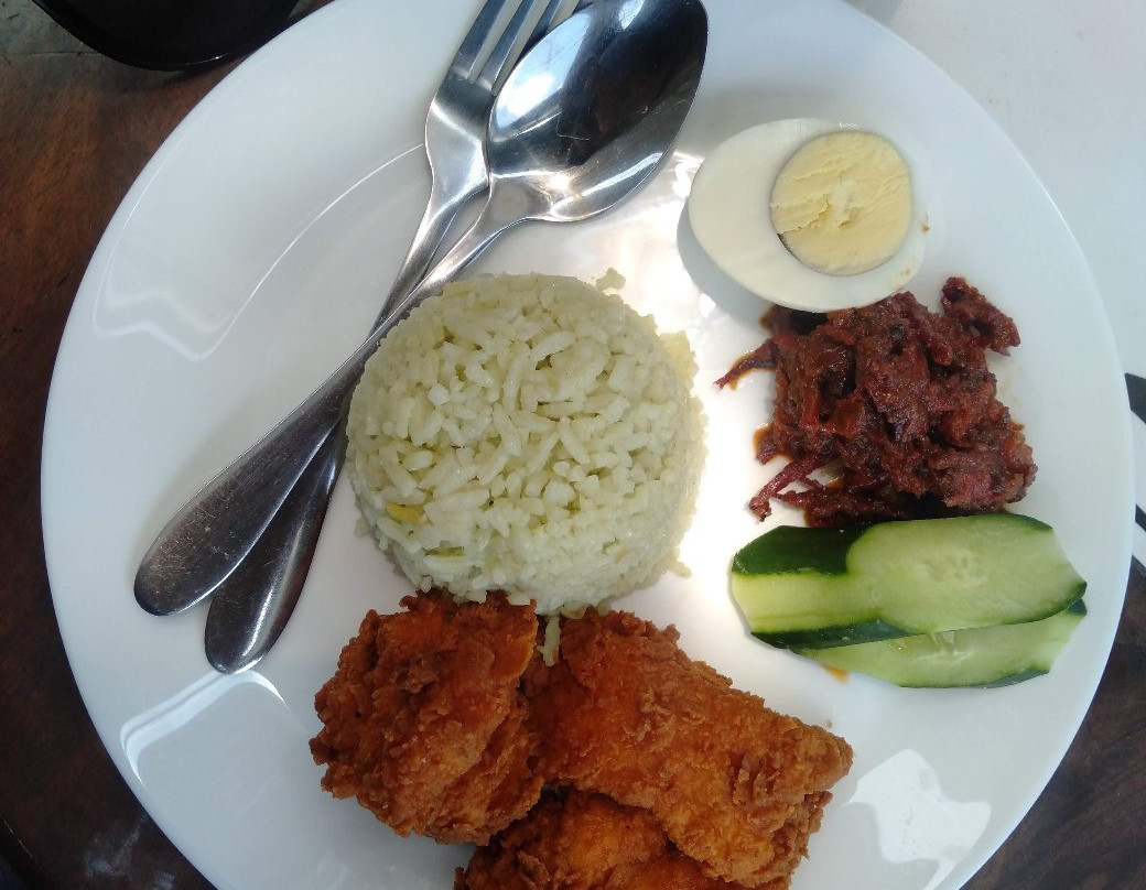 Aidilbadri Strawberries