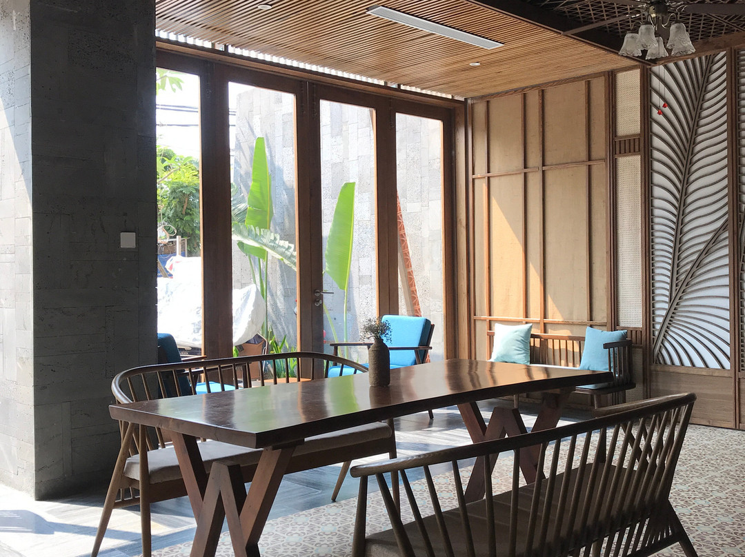 M Boutique Danang主图