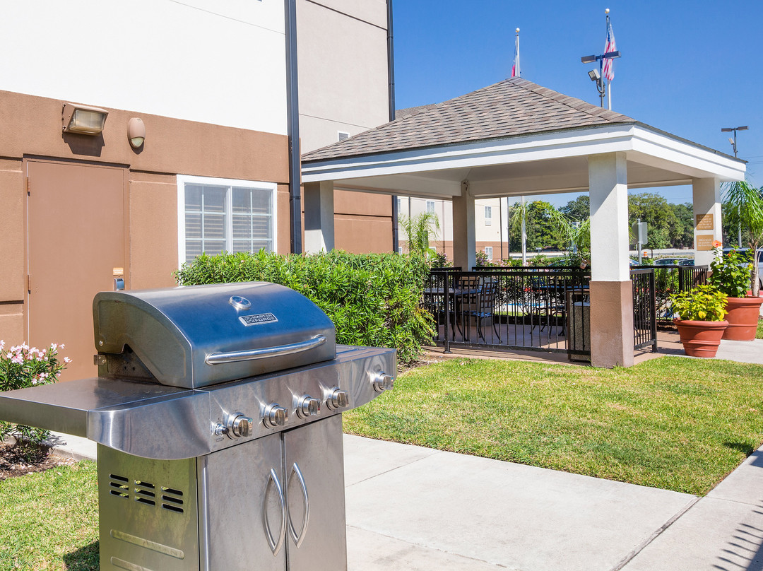 Candlewood Suites Lake Jackson-Clute by IHG主图