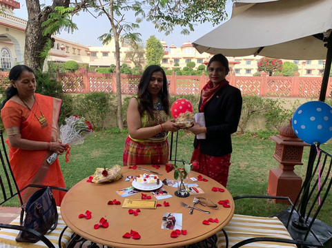 贾玛哈尔皇宫酒店主图