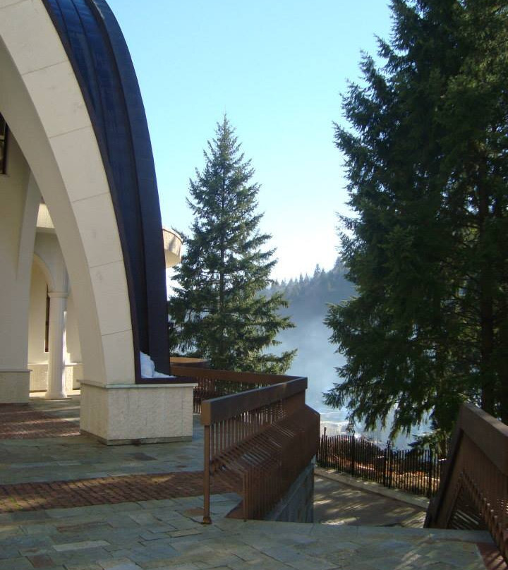 Cathedral of Saint Vissarion of Smolyan-斯莫梁必去景点