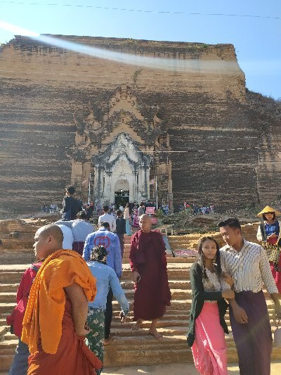 Pahtodawgyi Pagoda-敏贡古城必去景点