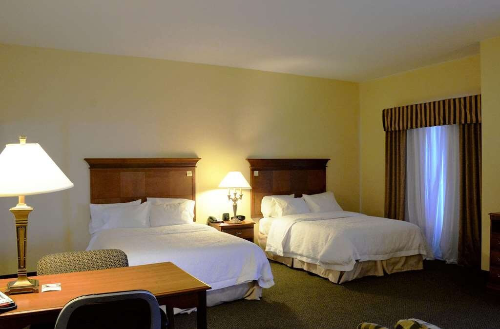 Hampton Inn & Suites Birmingham-Hoover-Galleria主图