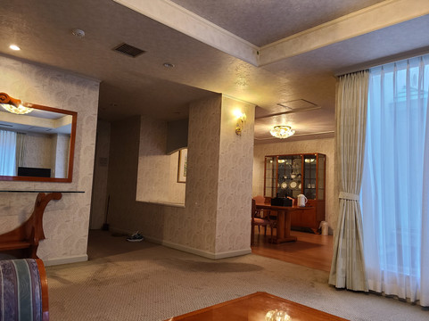 登别万世阁主图