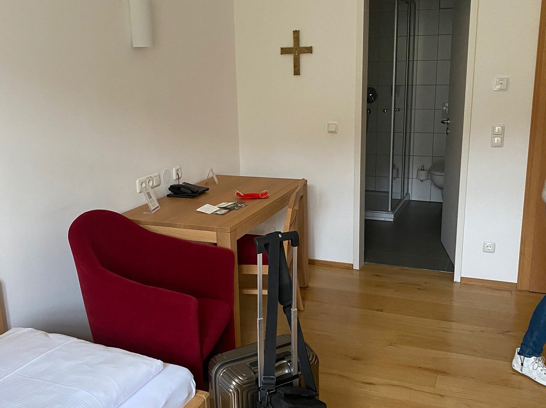 Gaestehaus St. Georg主图