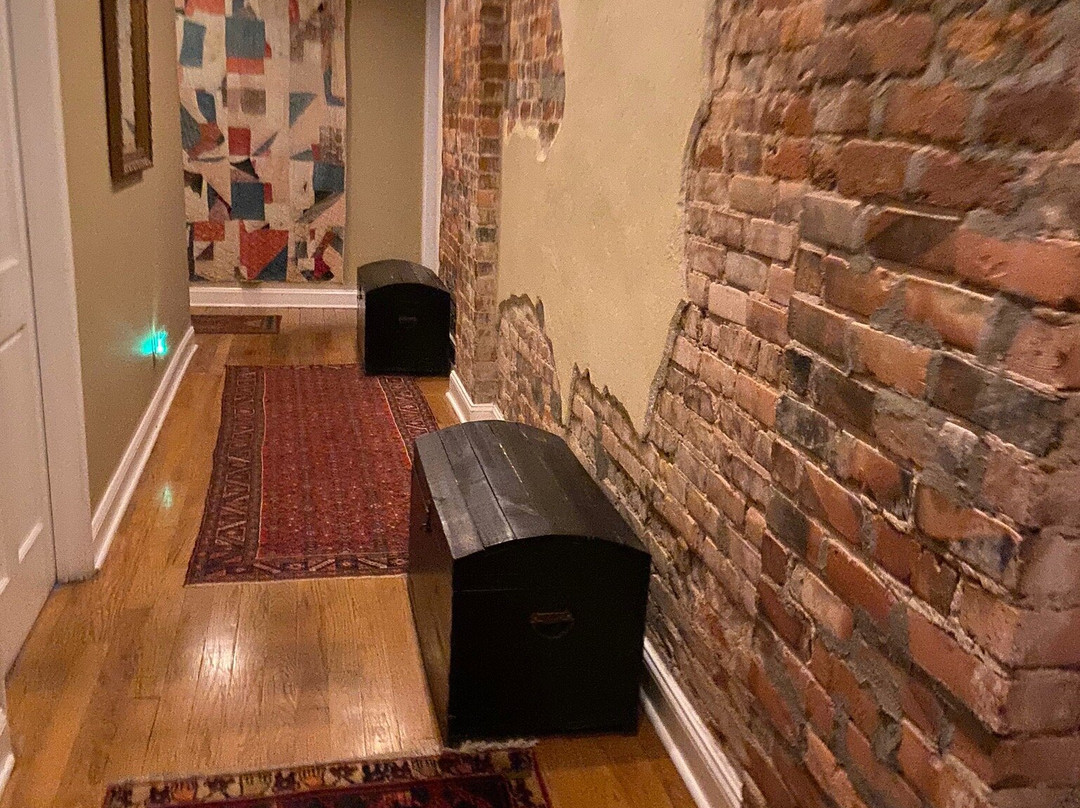 Iron Horse Station主图