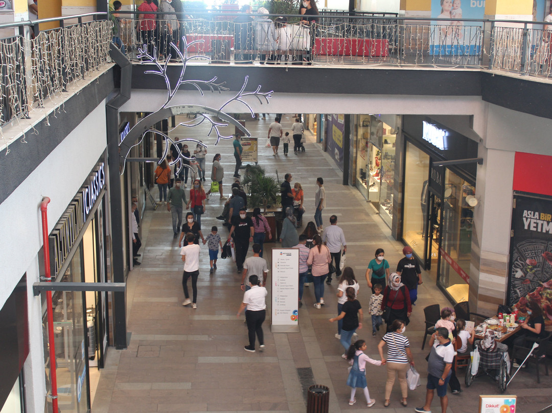 Novada Menemen AVM-梅德宁必去景点