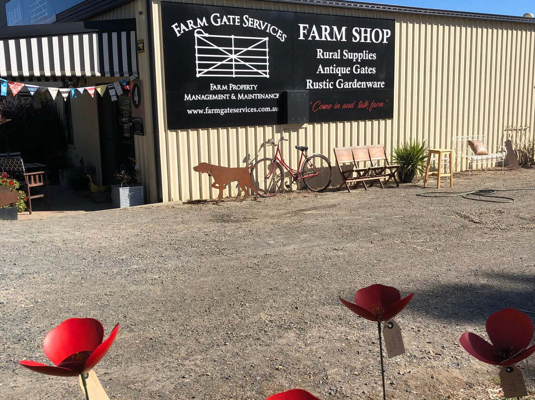 Farm Gate Services Farm Shop & Coffee Bar景点图片