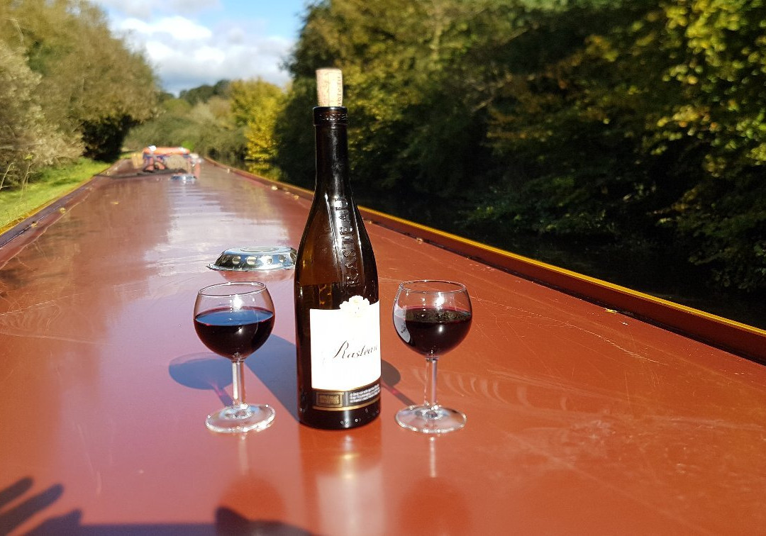 Oxfordshire Narrowboats景点图片