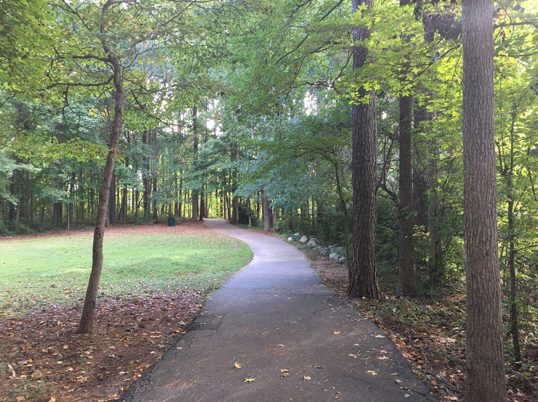 Lucky Shoals Park-诺克罗斯必去景点