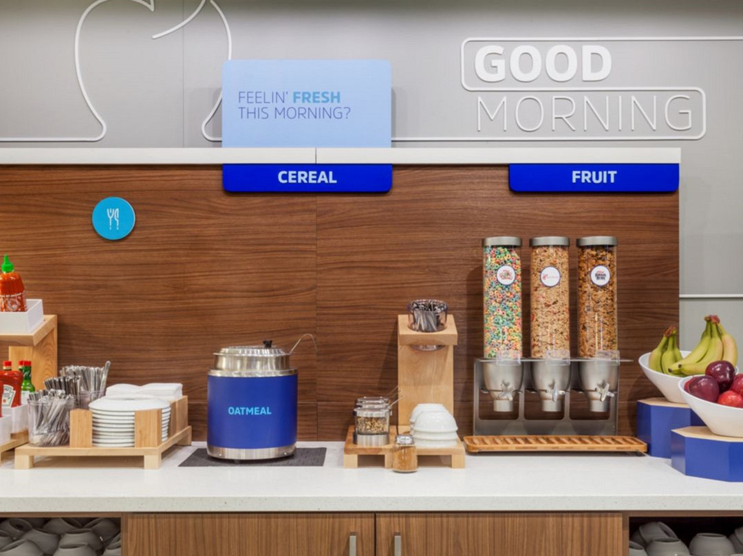 Holiday Inn Express & Suites Chanute By IHG主图