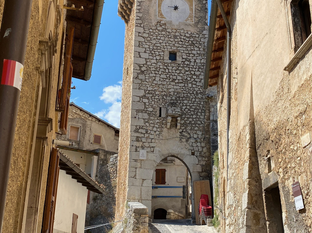 Borgo Medievale di Fontecchio景点图片