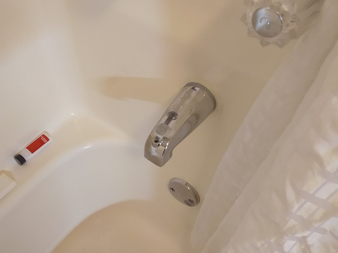 Super 8 by Wyndham Sullivan主图