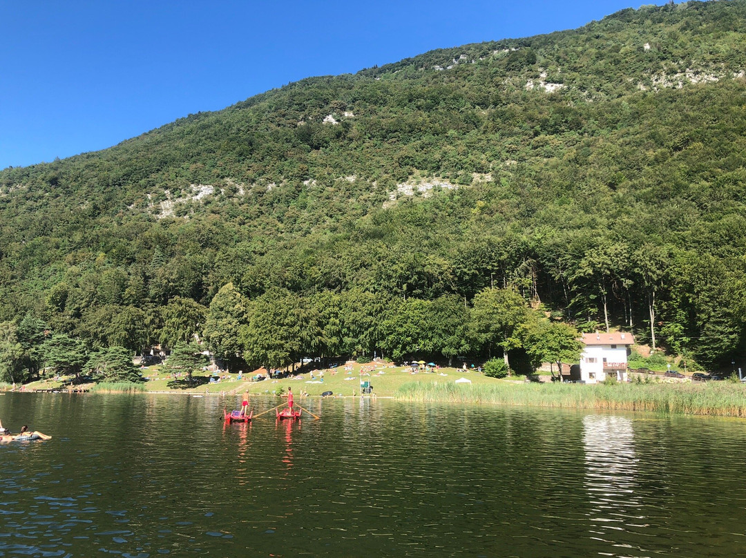 Lago di Lagolo景点图片